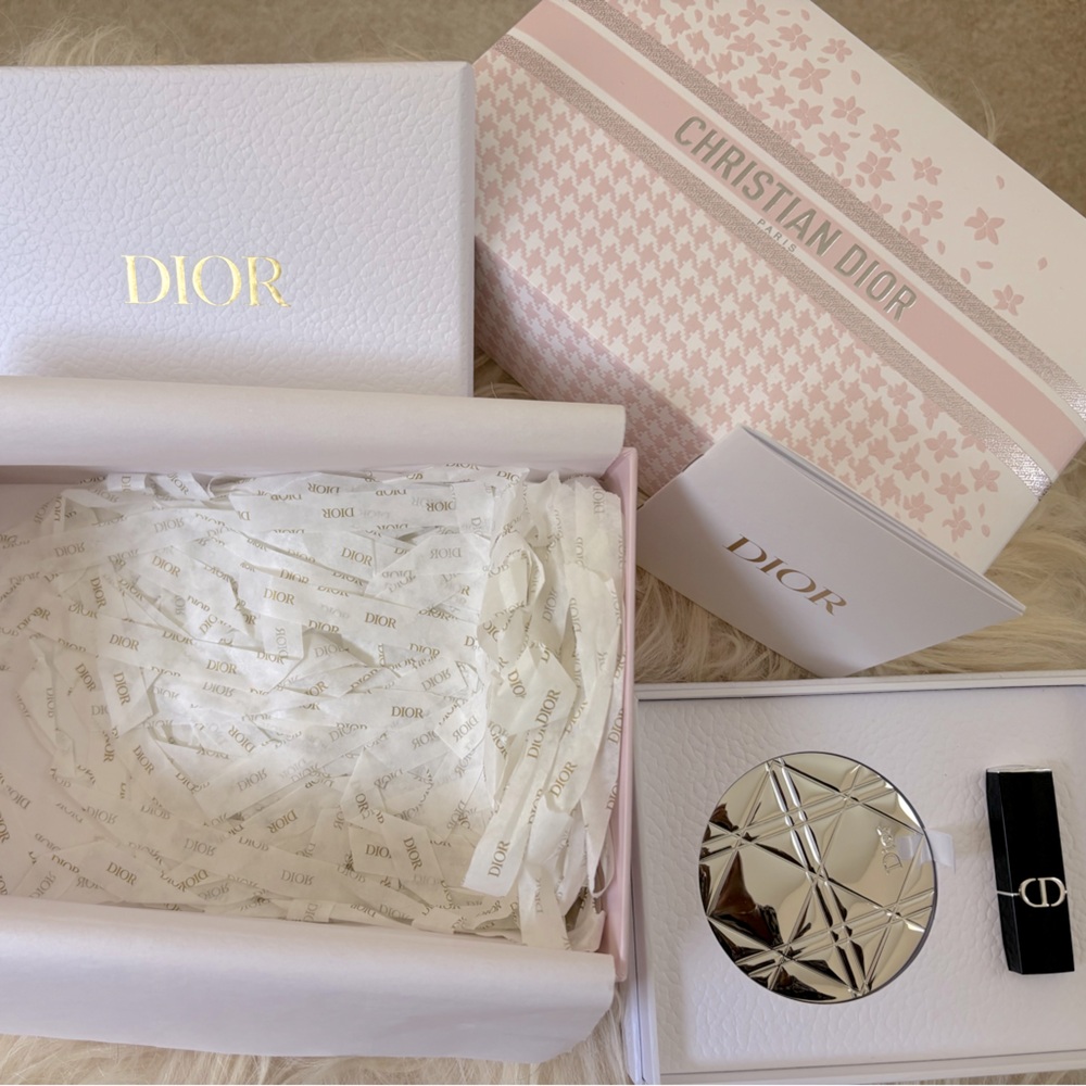 Dior Silver Watch Luxurious Accessory